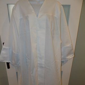 Josten's Graduation/Choir/Costume/Robe Gown WHITE Size 5'01" - 5'03" READ BELOW